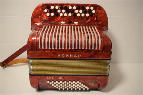 Akkordeon Chromatisch Hohner Amati Acheter Sur Ricardo