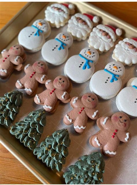 Pin By Ush Madrigal On Macarrones In 2024 Christmas Macarons