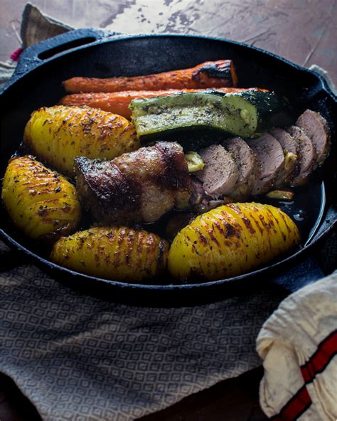 [Homemade] boned and rolled lamb loin with roast potatoes zucchini and carrots. | Lamb loin ...