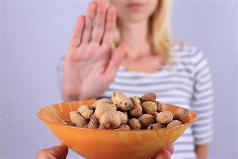 Peanut Allergy: Causes, Symptoms & Complications - Allergy Medication Guide