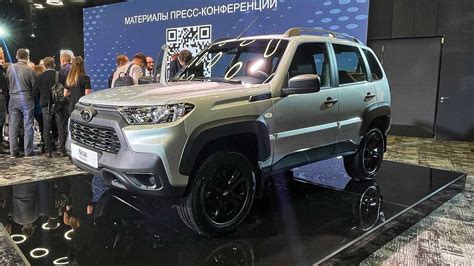 Lada Presenta El Nuevo Niva Travel Black 2022