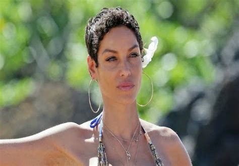 Big Bammy S Blog Bbb News Nicole Murphy Flaunts Her Goodies In A Skimpy White Bikini [photos]