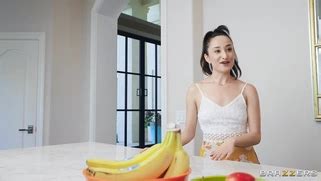 Avery Jane Gets Her Asshole Drilled Standing Porn Movies Movs