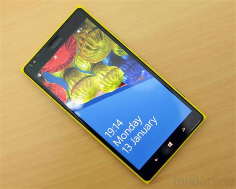 Lumia 1520 White Front