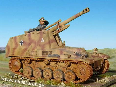 German Panzer Artillery II Wespe Self Propelled Gun 19431945