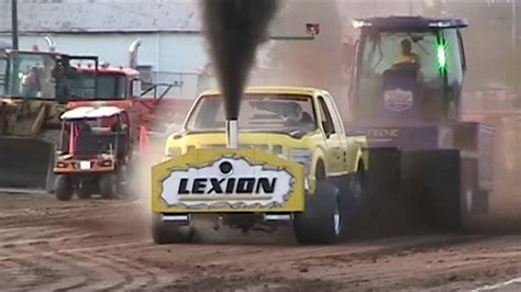 OSTPA 2010 Carrollton OH Truck Tractor Pull Friday YouTube