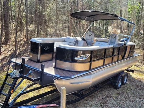 Jackson Lake Rentals | Boat Rental Service in Covington, GA