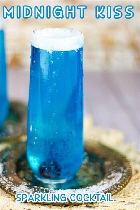 15 Blue Alcoholic Drinks For Any Occasion