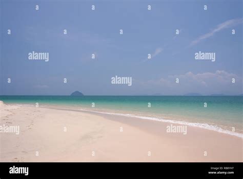 Emerald sea and wave at Andaman sea ,Thailand Stock Photo - Alamy