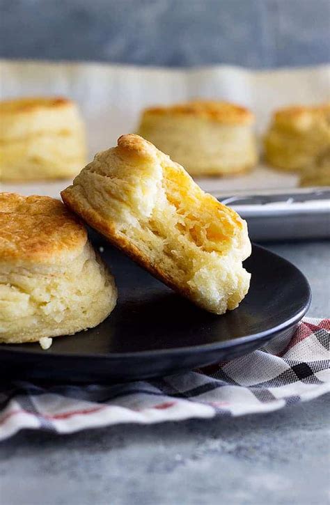 How To Make Buttermilk Biscuits