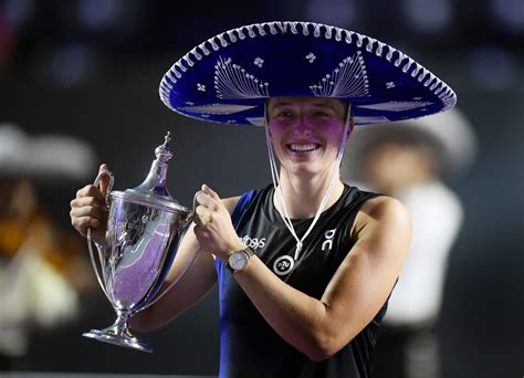 Incredible Iga Swiatek Rules WTA Finals Regains Top Spot Welcome