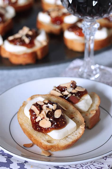 Fig Jam And Brie Crostini Appetizer Creative Culinary