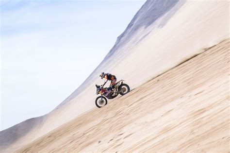 Marc Coma Wins His Fifth Dakar Rally Asphalt And Rubber