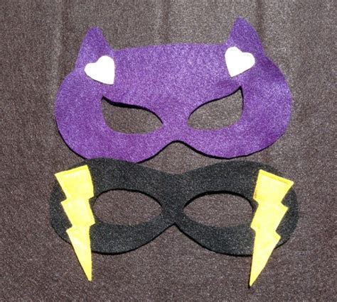 Superhero mask set of 12 party favors child size