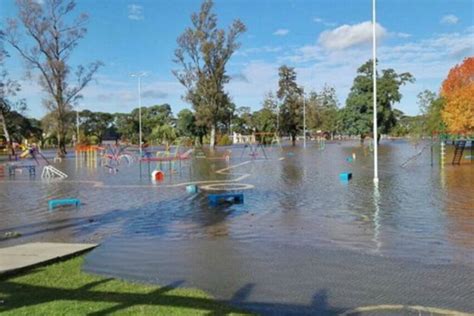 Concordia Más De Mil Evacuados Por Las Inundaciones Ciudadanos La