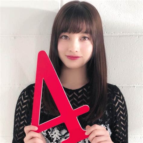 橋本環奈さんのインスタグラム写真 橋本環奈instagram「こんにちは！環奈mgです。 明日はいよいよ「十二人の死にたい子どもたち