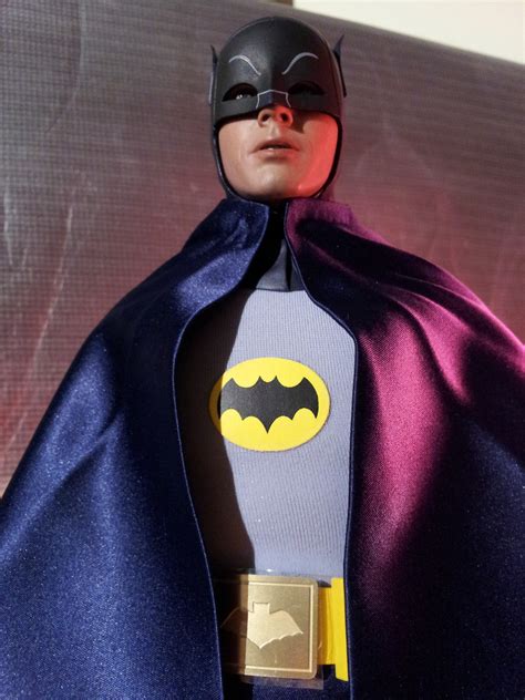 Hot Toys Adam West Batman figure review | Collector Freaks Collectibles Forum