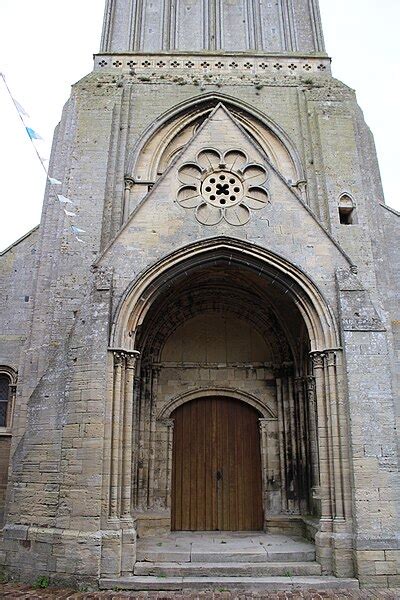 Eglise Notre Dame de la Nativité à Bernières sur Mer PA00111088