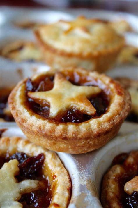 Traditional Irish Mince Pies Recipe Gemmas Bigger Bolder Baking Recipe Mince Pie Recipe