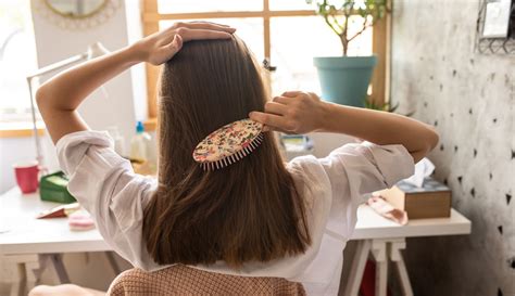 12 Best Hair Brushes For Fine Hair Wellgood