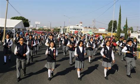 Pasan Lista Escuelas Poblanas Para Desfile 5 De Mayo Sep