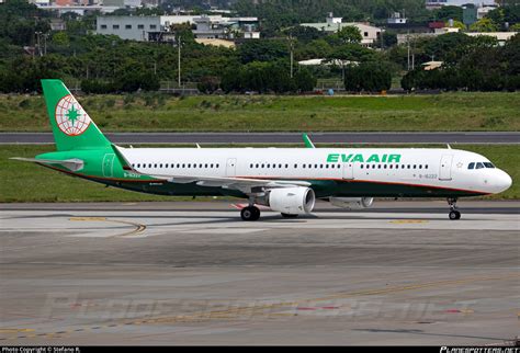 B Eva Air Airbus A Wl Photo By Stefano R Id