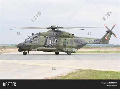 Transport Helicopter Image & Photo (Free Trial) | Bigstock