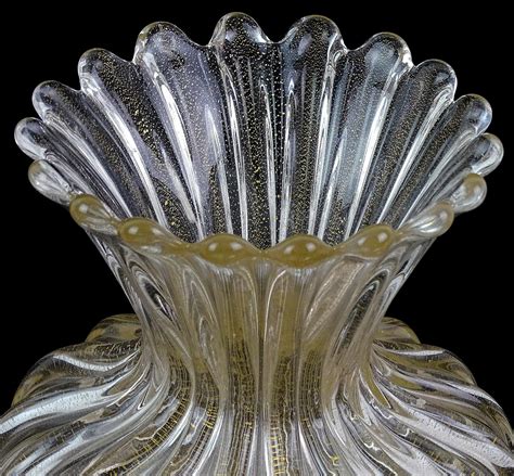 Seguso Vetri D Arte Murano Signed Gold Flecks Italian Art Glass Flower