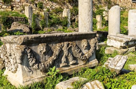 Premium Photo | Ancient greek ruins in roman agora athens greece europe