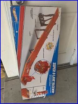 Car Track Set NEW Hot Wheels Super Lane Raceway Set Cars Lights