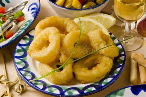 Culin Ria Espanhola Fried Squid Rings Calamares Um La Romana Imagem