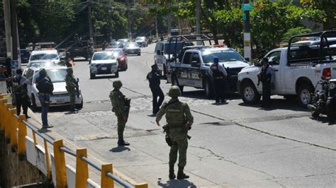 Violencia En Guerrero Enfrentamiento En San Miguel Totolapan Deja 17