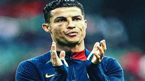 Cristiano Ronaldo In Serie B Annuncio Social Che Sorpresa