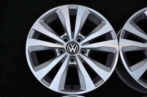 Jante Noi Inch Originale Vw Golf Toronto R Et Arenawheels Ro