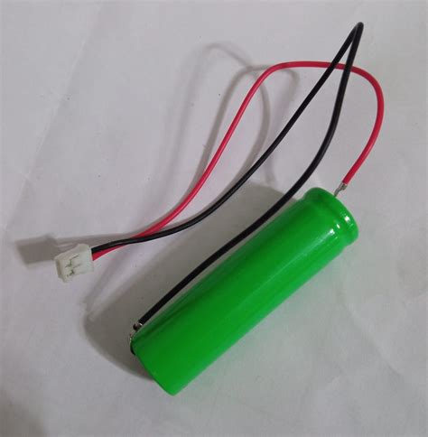 AA 3 7V Lithium14500 Rechargeable Battery With Connector