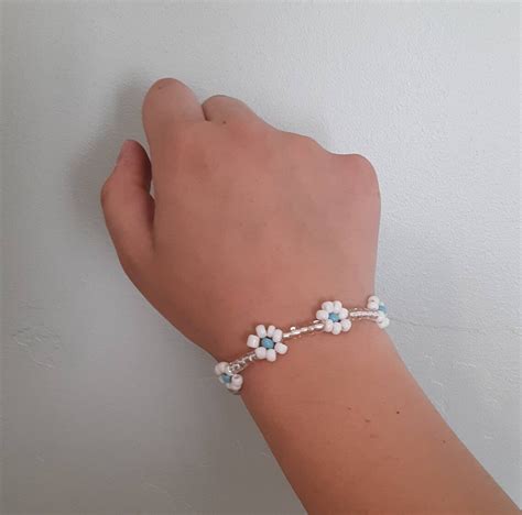 Daisy Bracelet Etsy