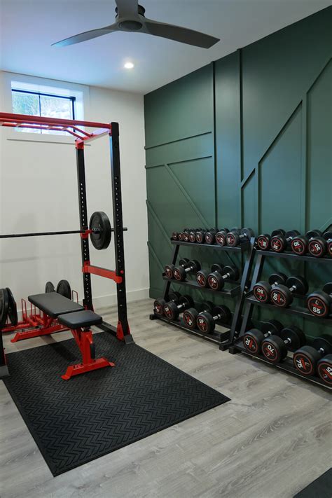 home gym accent wall - wearejustclosefriends