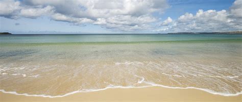 guide    beaches  cornwall tehidy