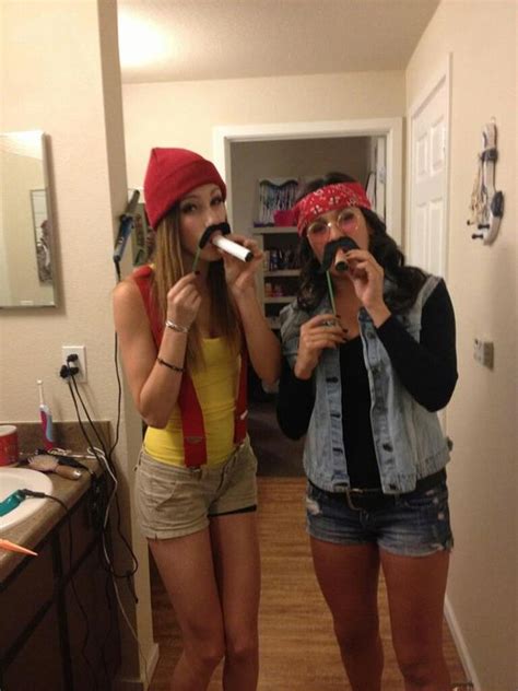 30+ Halloween Costumes For Best Friends