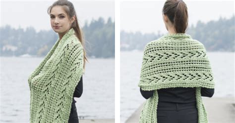 Lacy Comfort Knitted Prayer Shawl [FREE Knitting Pattern]