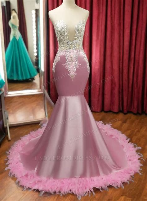 2024 Pink Mermaid Beaded Long Prom Dresses With Ruffles