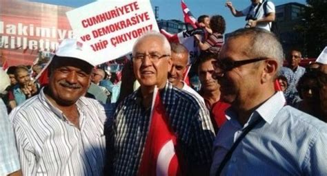 Halk M Z Demokrasiye Ve Cumhuriyete Sahip Kt