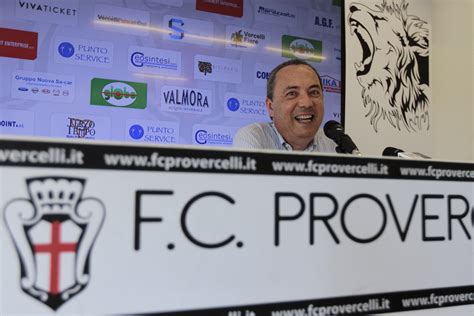 FOTONOTIZIA Pro Vercelli La Conferenza Stampa Del Presidente Massimo