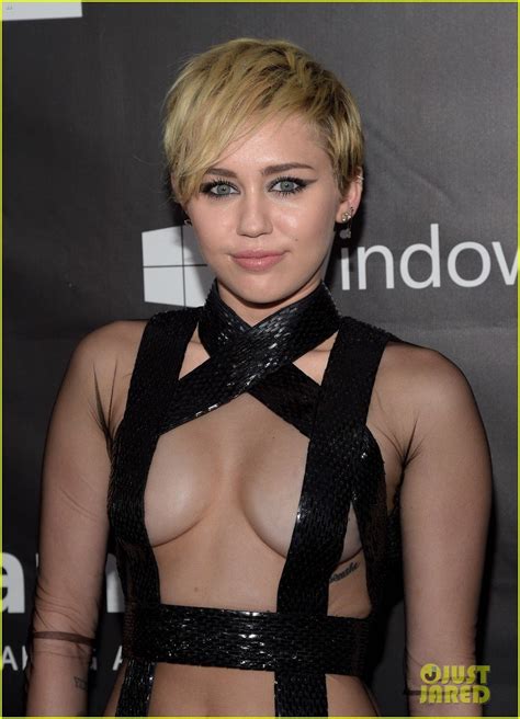 Miley Cyrus Is Fierce And Sexy At Amfar La Inspiration Gala Photo 3230384 Miley Cyrus Tish