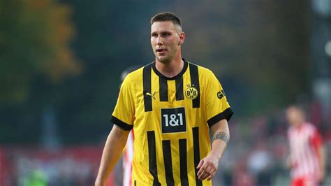 Niklas Süle Macht Bvb Ansage Verteidiger Kritisiert Die Offensive