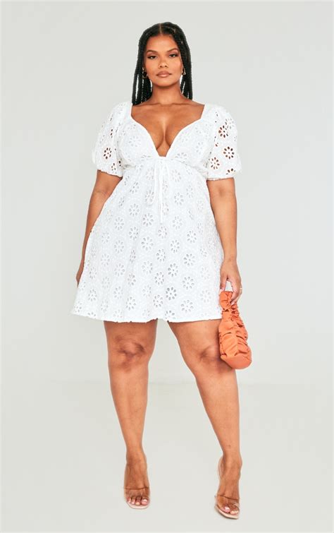 Plus White Broderie Anglaise Shift Dress Prettylittlething Il