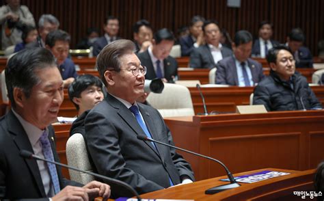 민주당 의총 병립형 연동형 비례제 ‘충돌