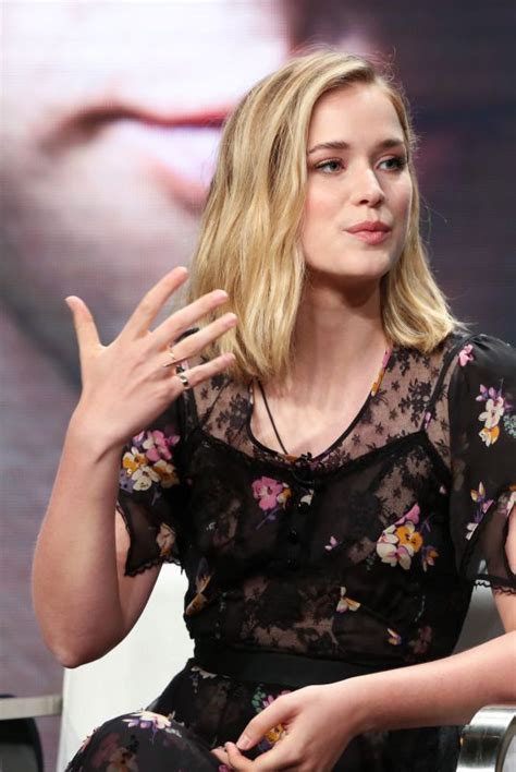 Elizabeth Lail At You Tv Show Panel At Tca Summer Tour In Los Angeles