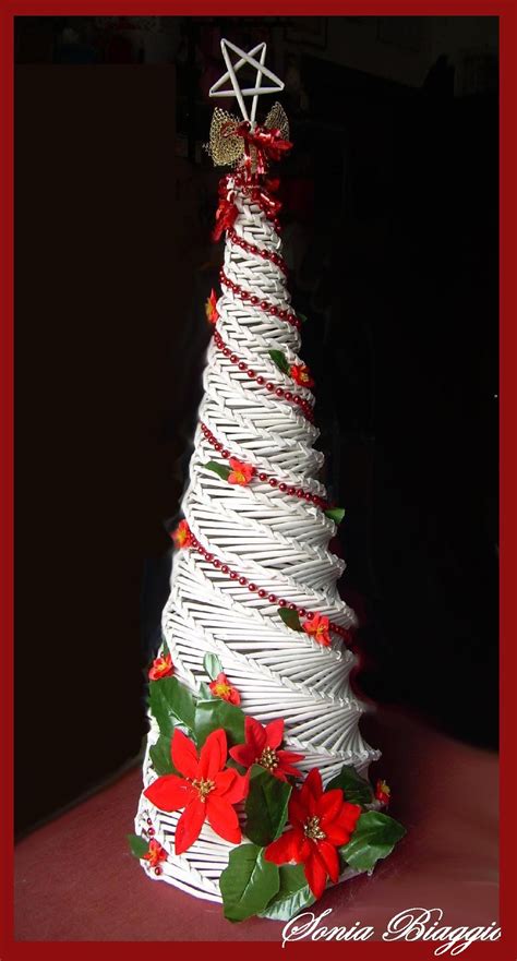 Albero Con Cannucce Di Carta Christmas Decorations Christmas Crafts