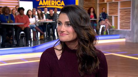 Idina Menzel Dishes on the Upcoming 'Beaches' Remake - Good Morning America